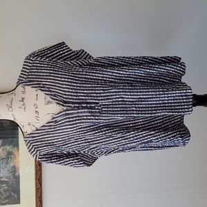 Torrid size 4, blue, gold and white striped top